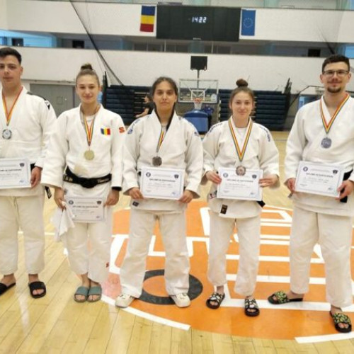 CSM-CFR-CSŞ Ploieşti câştigă cinci medalii la Campionatul Naţional Universitar
