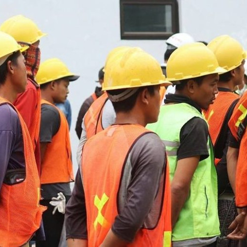 Campanie de informare despre angajarea străinilor în România