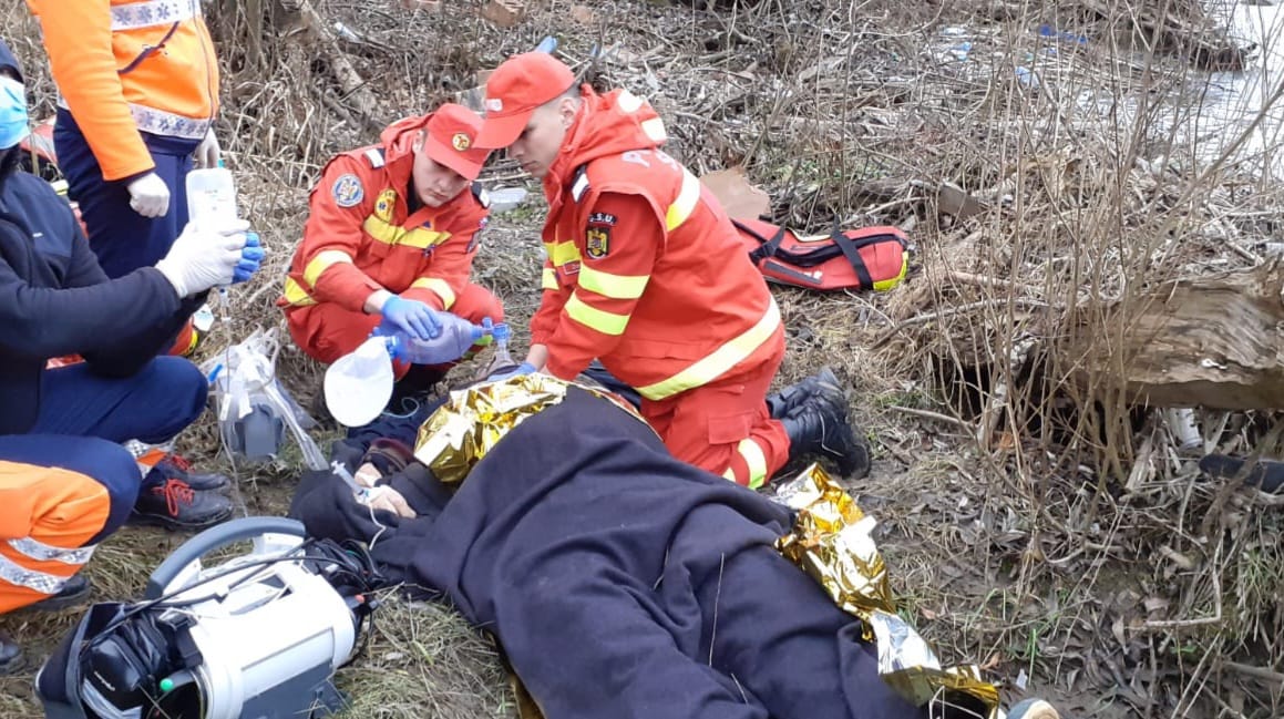 Trup neînsuflețit descoperit în canalul de fugă al Bistriței