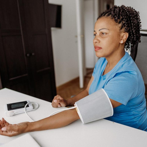 Cercetătorii descoperă că acest aparat de uz casnic popular ajută la scăderea tensiunii arteriale