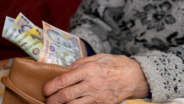 Guvernul aprobă Pachetul de solidaritate pentru pensionari și familii cu copii