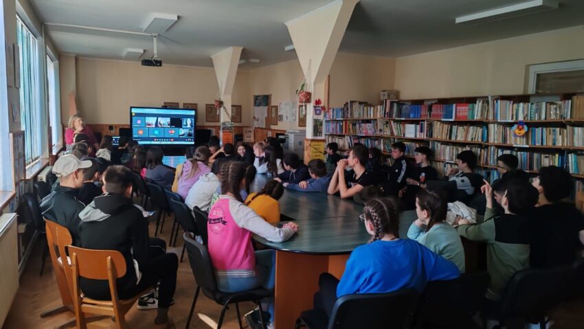 Peste 550 de elevi din Harghita au participat la „Provocare la lectură”