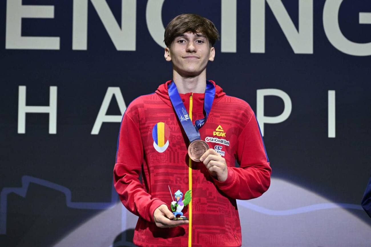 Matei Radu aduce bronzul României la Campionatul Mondial de sabie pentru juniori