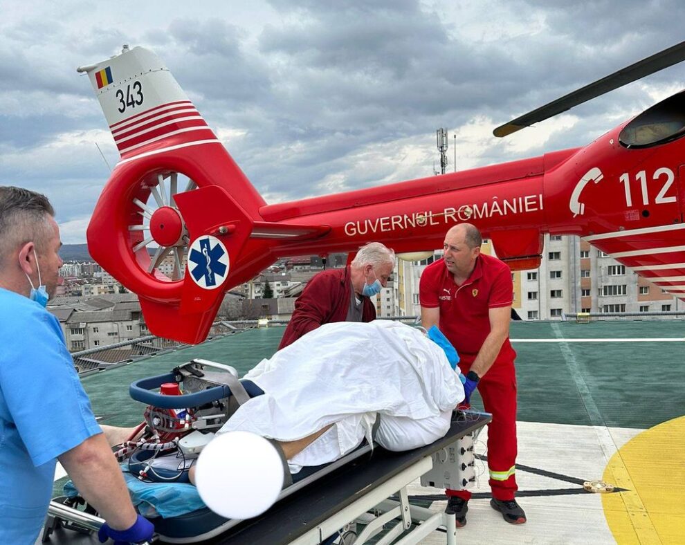 Intervenție medicală salvatoare pentru un pacient critic din România