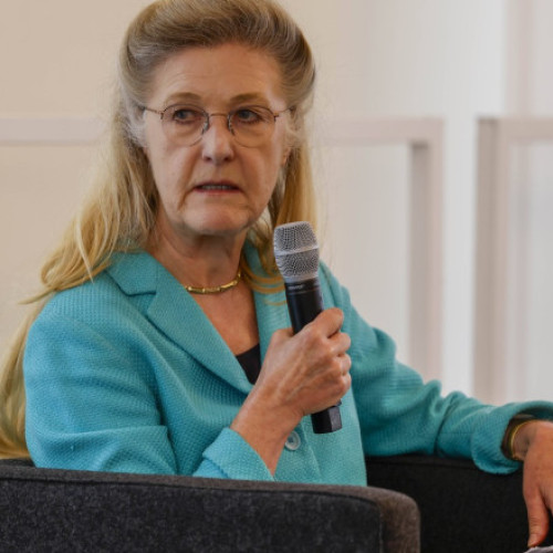 Europa trebuie să analizeze beneficiile ajutorului oferit lui Trump