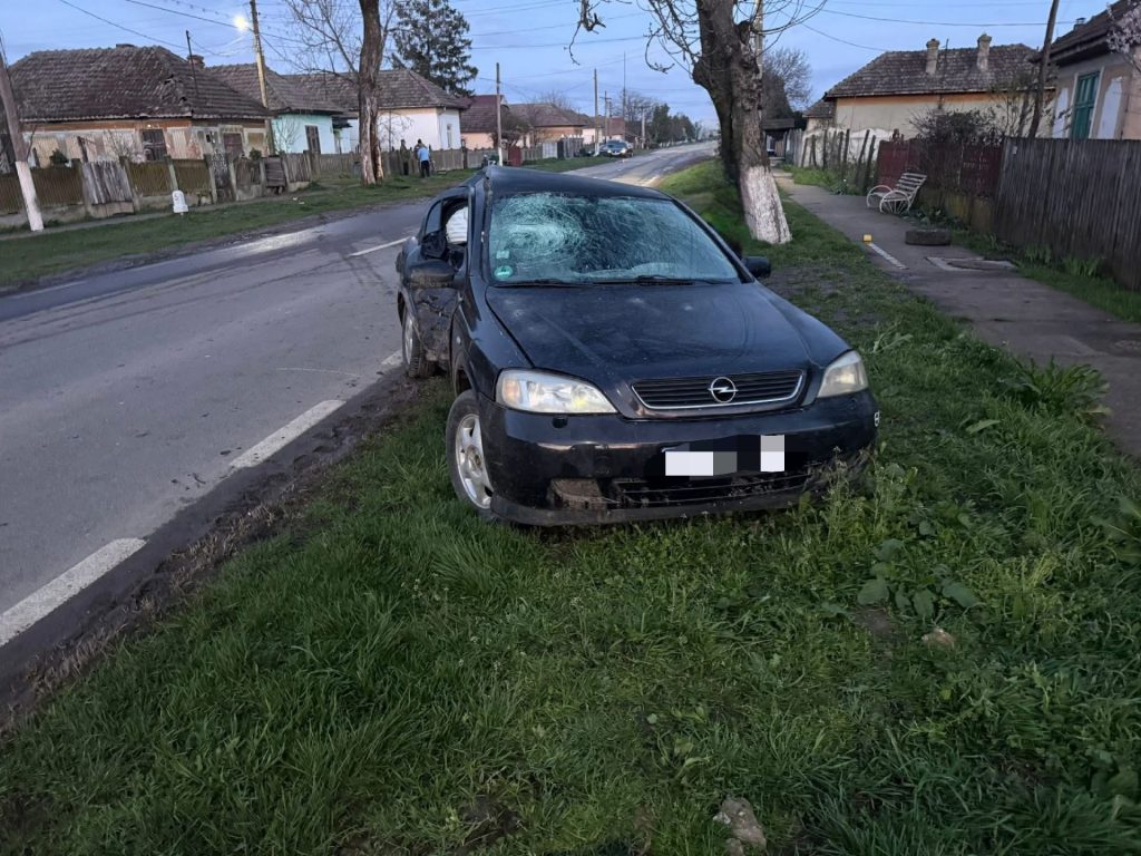 Accident grav pe DN 55A: o femeie rănită după ce a fost lovită de o roată desprinsă