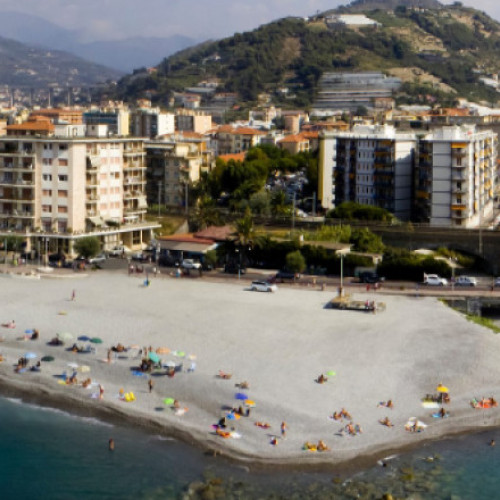 Vallecrosia devine Vallecrosia al Mare pentru a atrage mai mulți turiști