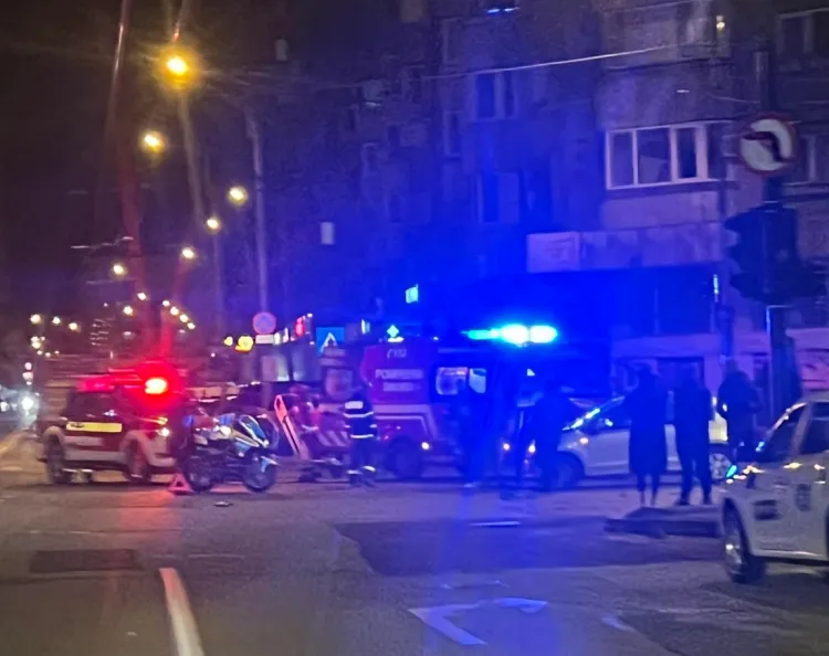 Accident grav la Cluj-Napoca: motociclist rănit în coliziune