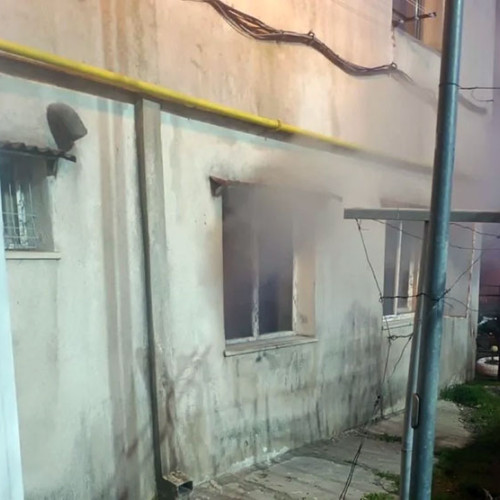 Incendiu tragic în Tulcea: mamă și fiu decedați