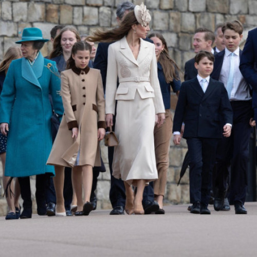 Familia regală britanică apare public la slujba de Paște, fără prințul Andrew