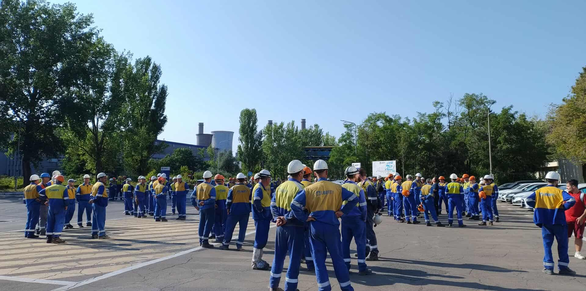 Angajații de la Liberty Galați nu primesc prime și vouchere din Fondul de garantare