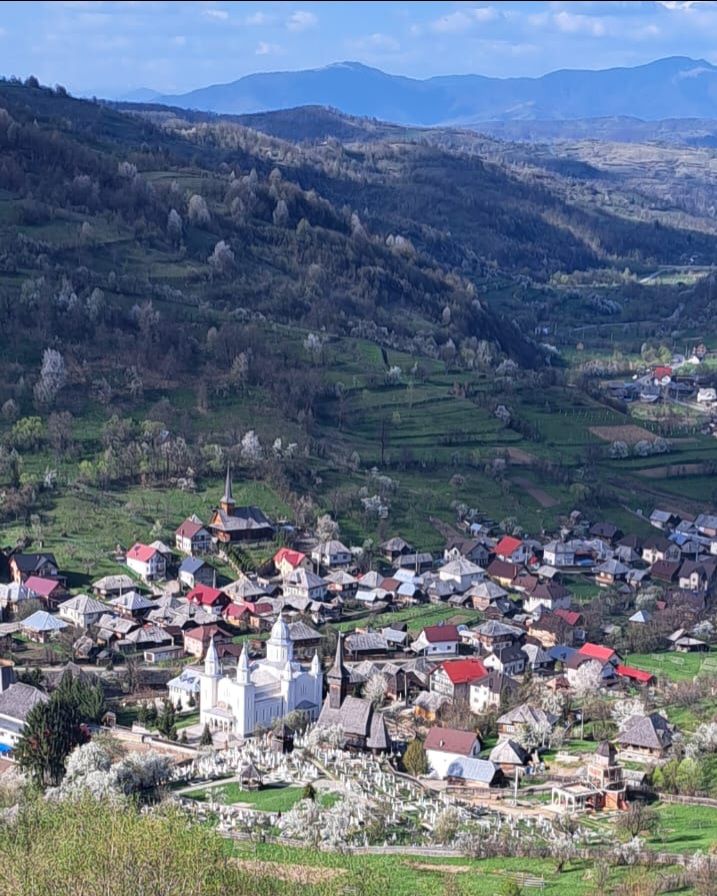 Credincioșii din Botiza sunt invitați la slujbe speciale în Săptămâna Patimilor