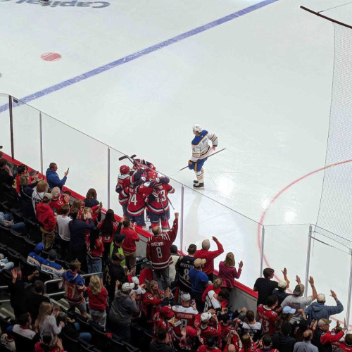 Caps înving Sabres cu 6-2: da, nu exagerez, acesta e scorul real din sezonul 2025-26