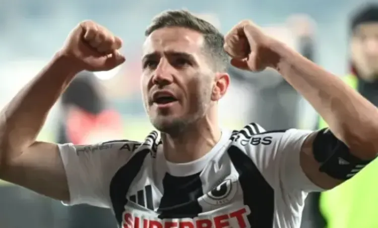 U Cluj face istorie în play-off: Victorie dramatică pe terenul Rapidului