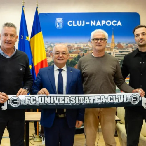 Victoria Universității Cluj îl încântă pe primarul Emil Boc