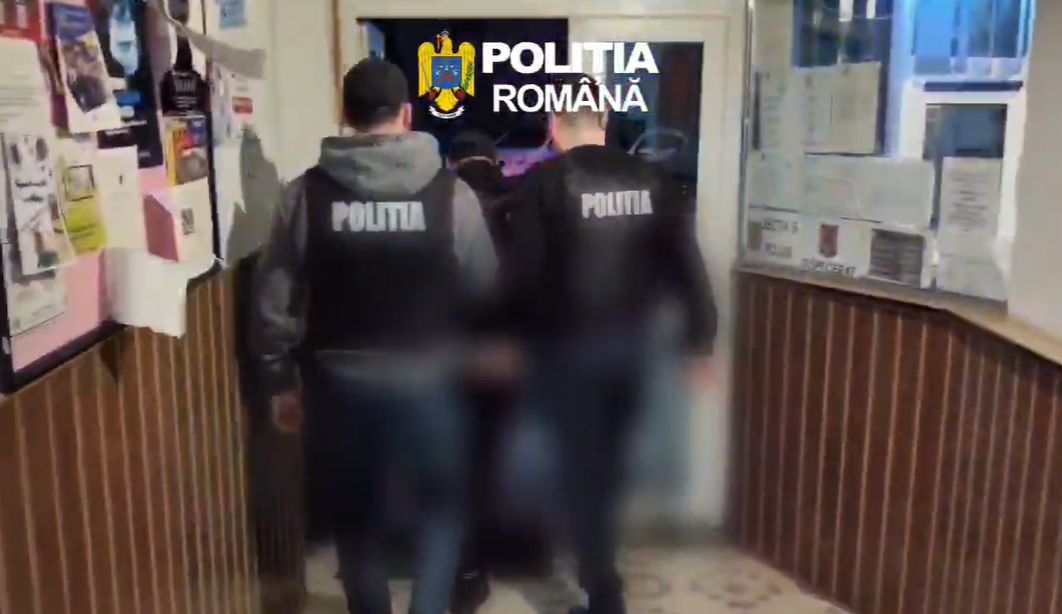Bărbat din Brașov reținut pentru furt dintr-un supermarket