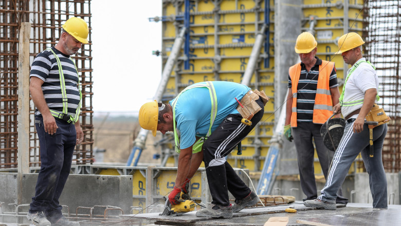 Construcțiile încep primăvara 2026 cu perspective mixte și creșteri ale prețurilor