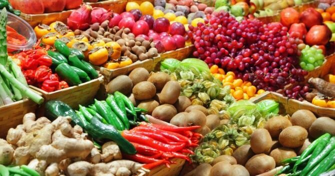 Produse alimentare contaminate: Spanacul, pe primul loc în 2026