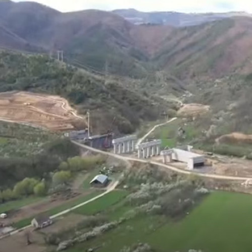 Lucrările la tunelul Boița pe autostrada Sibiu-Pitești au început