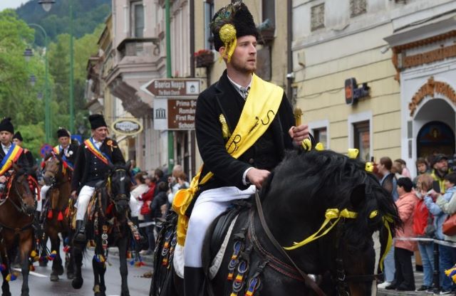 Adrian Ghimbășan: Fuzionarea aviației cu tradiția ecvestră