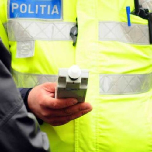 Conducător de tractor prins beat de polițiștii din Șomcuta Mare