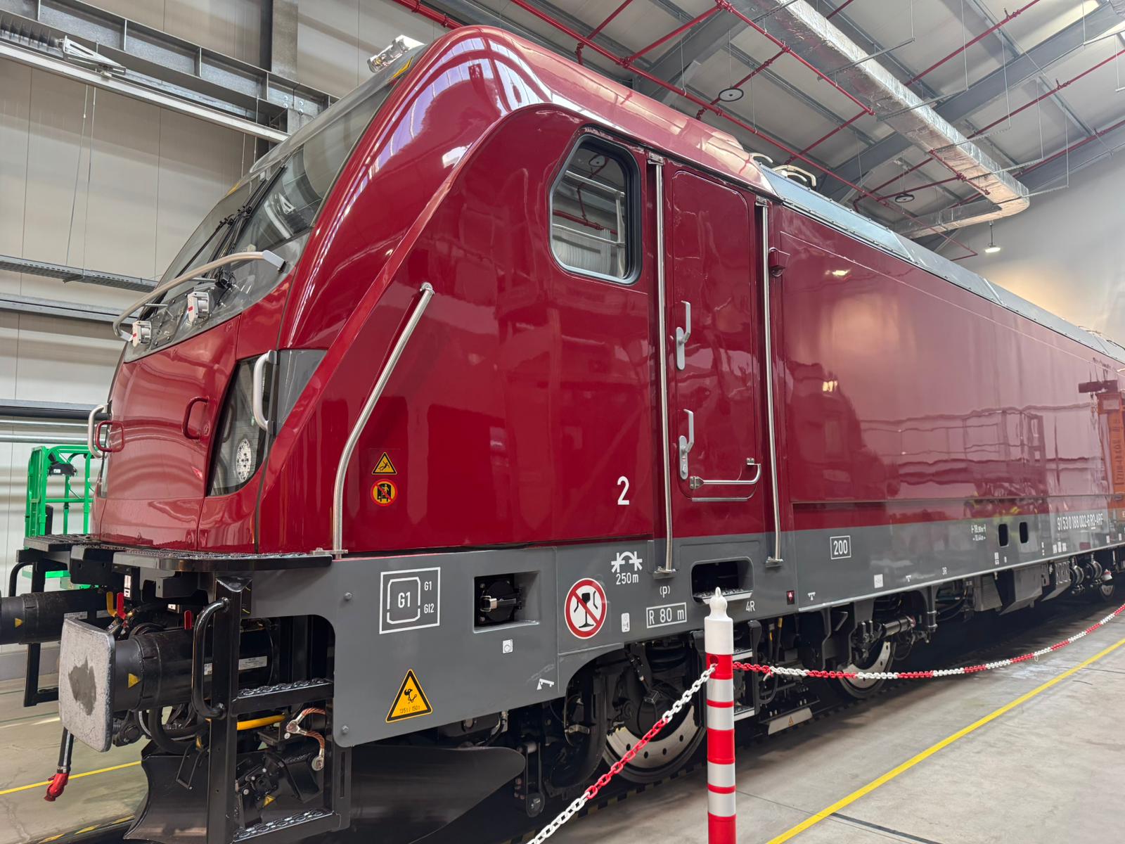 ARF recepționează prima locomotivă electrică Traxx Passenger