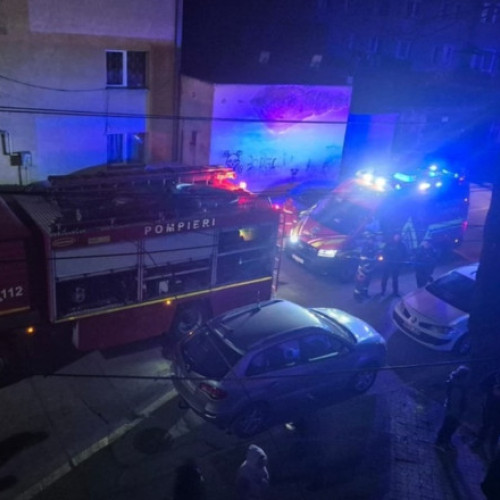 Incendiu devastator în Sighetu Marmației: peste 80 de persoane evacuate