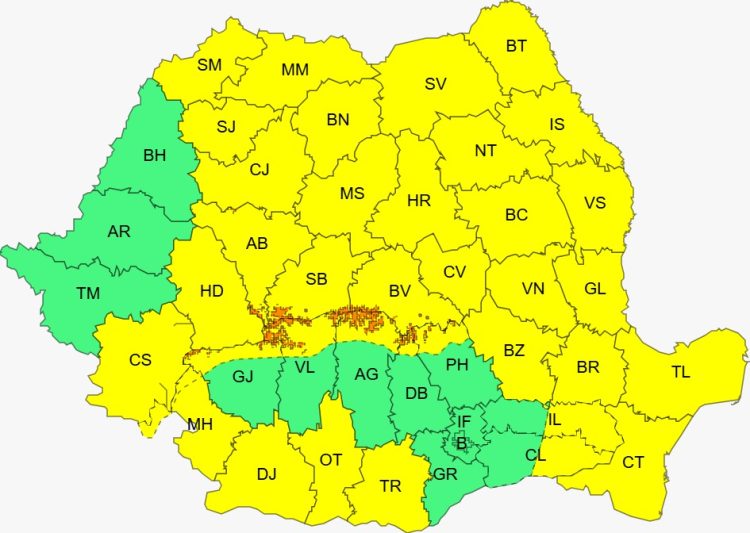 Alerte meteorologice pentru intensificări ale vântului și ninsori