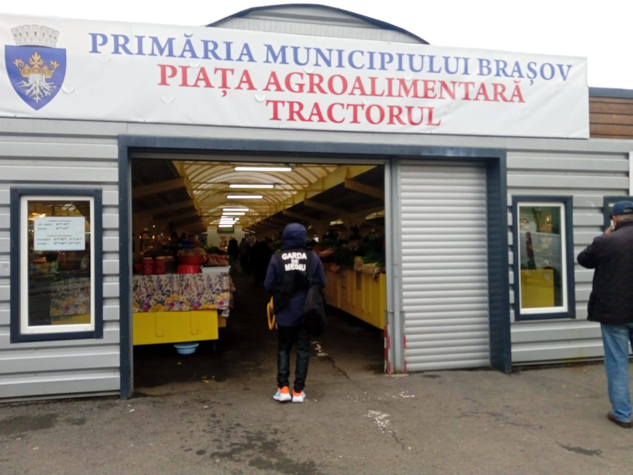 Controale în piețele din Brașov pentru prevenirea comercializării ilegale a peștelui