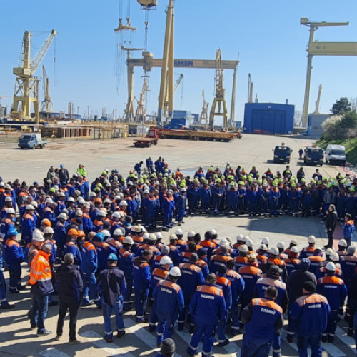 Guvernul propune ajutoare financiare pentru angajații Șantierului Naval Mangalia