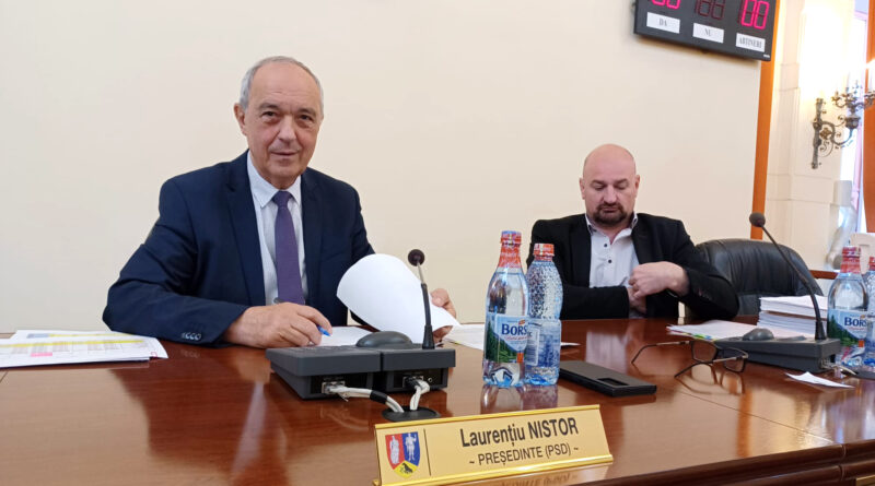 Consiliul Județean Hunedoara repartizează fonduri, liberalii contestă decizia