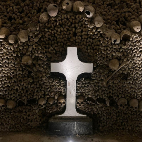 Catacombele din Paris, redeschise după lucrări de renovare extensive