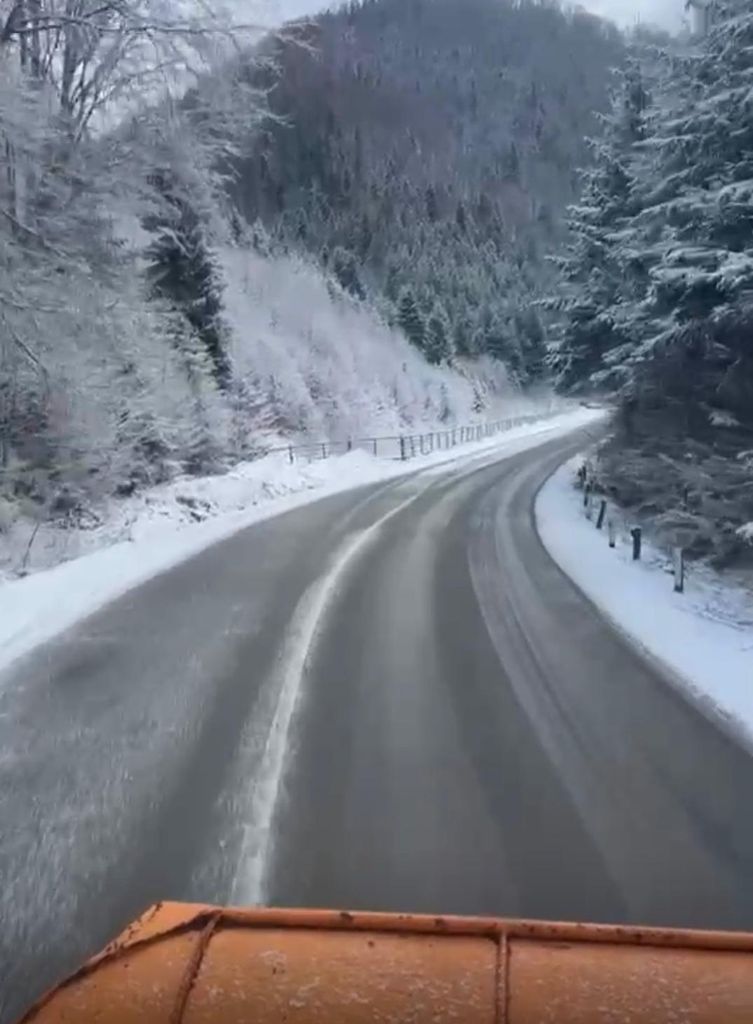 Intervenții pentru siguranța circulației pe DN 17D, în Bistrița