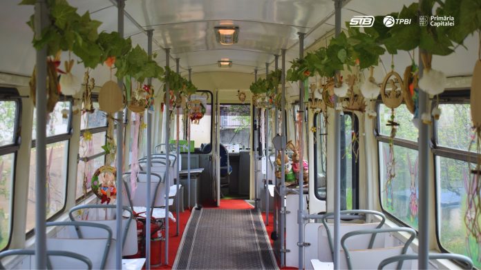 Tramvaiul Iepurașului pornește pe trasee festive de Paște în București