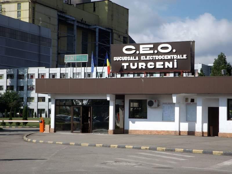 Premierul Bolojan anunță închiderea Termocentralei Turceni