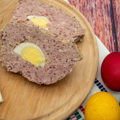 Drobul, preparatul tradițional de Paște, cu ingrediente autentice și rețete variate