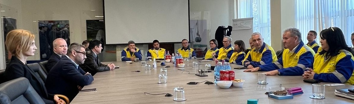 Ministrul Muncii vizitează Liberty Galați, în contextul plății salariilor restante