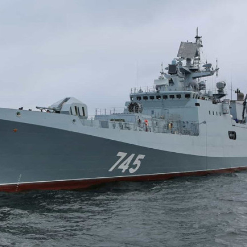 Nava rusă „Amiral Grigorovich” escortează petroliere în strâmtoarea Mânecii