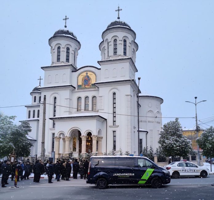 Peste 280 de jandarmi asigură securitatea pe durata Sărbătorilor Pascale în Vrancea