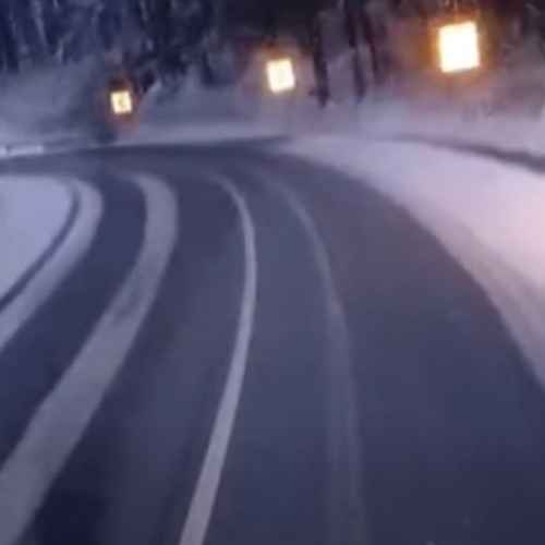 Drumarii avertizează: Ninsori abundente în zonele montane, condiții de iarnă