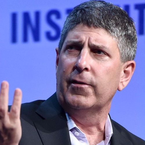 Paramount este puțin probabil să-l înlocuiască pe Jeff Shell, spun surse