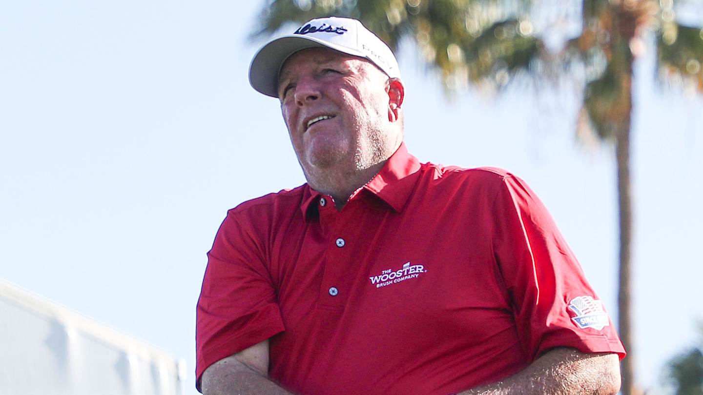 Major Champion Ejected From Masters for Using Cell Phone - Sports Illustrated