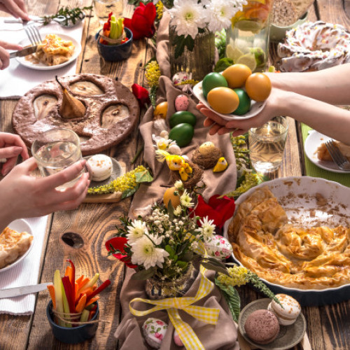 Românii se confruntă cu cheltuieli mari de Paște, avertizează un consultant financiar