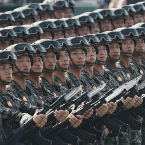 China introduce un sistem de inteligență artificială militară avansat