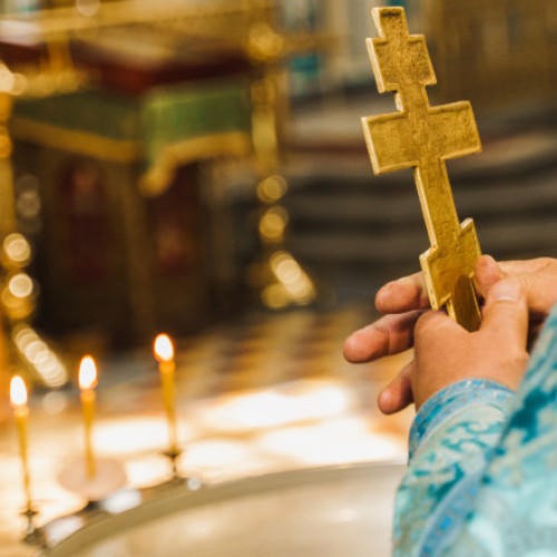 Sâmbăta Mare: Moment de reculegere și introspecție pentru credincioși