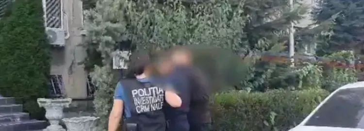 Poliția din Roma salvează un bebeluș dintr-un mediu periculos