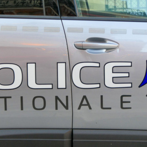 Polițiștii din Franța salvează un băiat de 9 ani ținut închis de tată