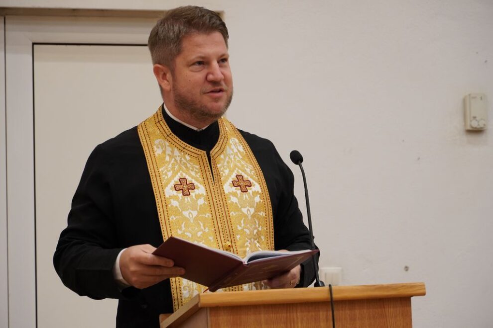 Protopopul Bistriței vorbește despre biruința asupra morții și pregătirea spirituală