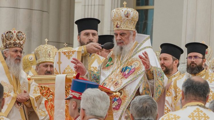 Patriarhul Daniel celebrează Învierea Domnului la Catedrala Patriarhală