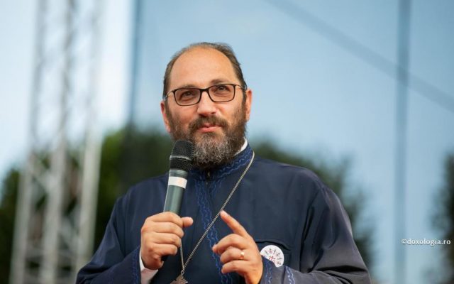 Credința și Învierea: Mesajele părintele Constantin Necula în Baia Mare
